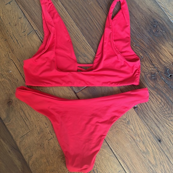 Lulus Bikini - Picture 3 of 6